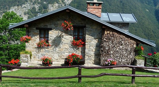 soins quantiques des maisons sous pyramide